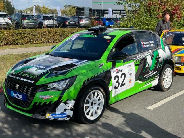 Mécanique et carrosserie sur véhicule de compétition